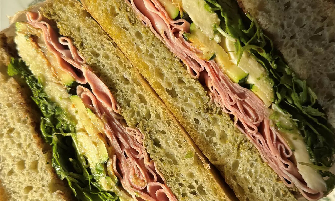 pesto foccacia